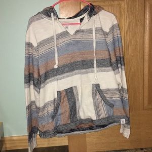 LUCKY COMFY SWEATSHIRT